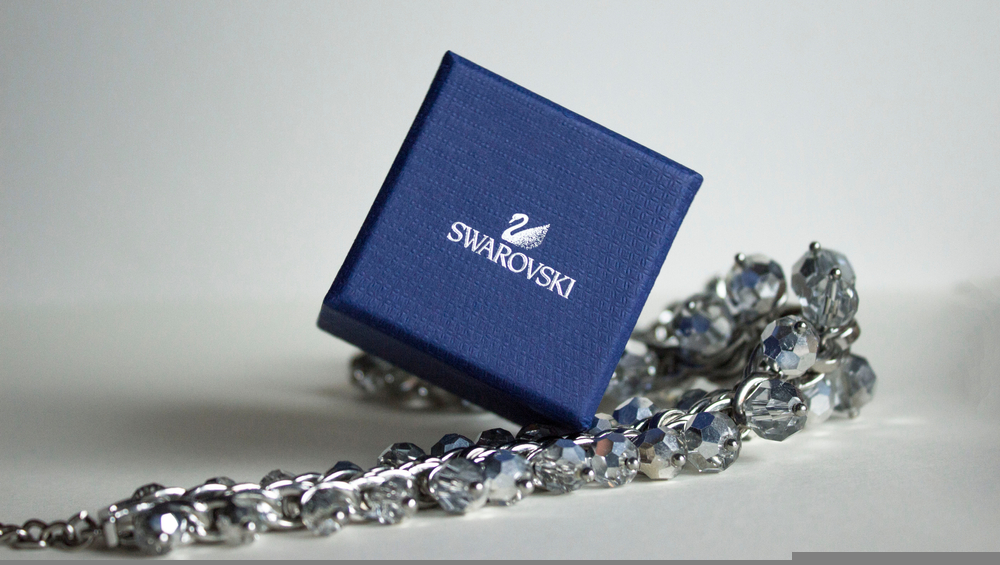 Swarovski has awarded its global media account to Publicis-owned creative agency Zenith, who will take over from Havas Media in January.