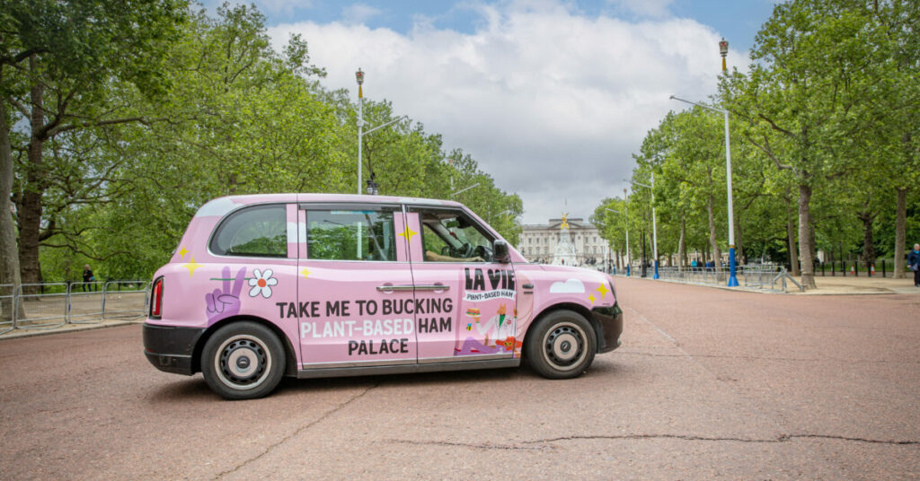 La Vie is turning London's streets pink with a vibrant out-of-home campaign that celebrates its meatless ham alternative.