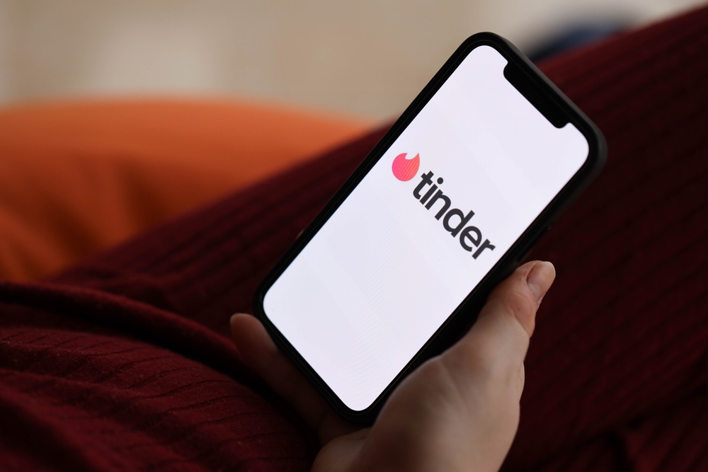 Tinder has partnered with youth-led charity My Life My Say to launch an in-app campaign that will encourage young people to vote on 4 July