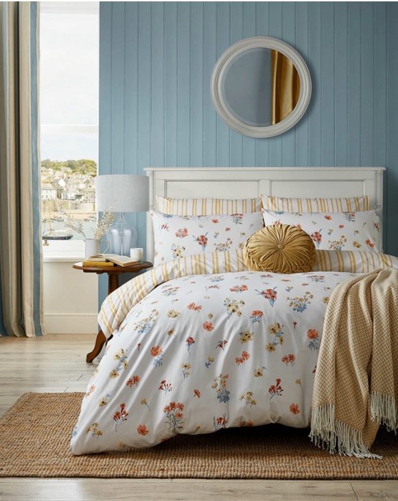 American holding firm Marquee Brands has acquired lifestyle brand, Laura Ashley, from global asset firm Gordon Brothers.